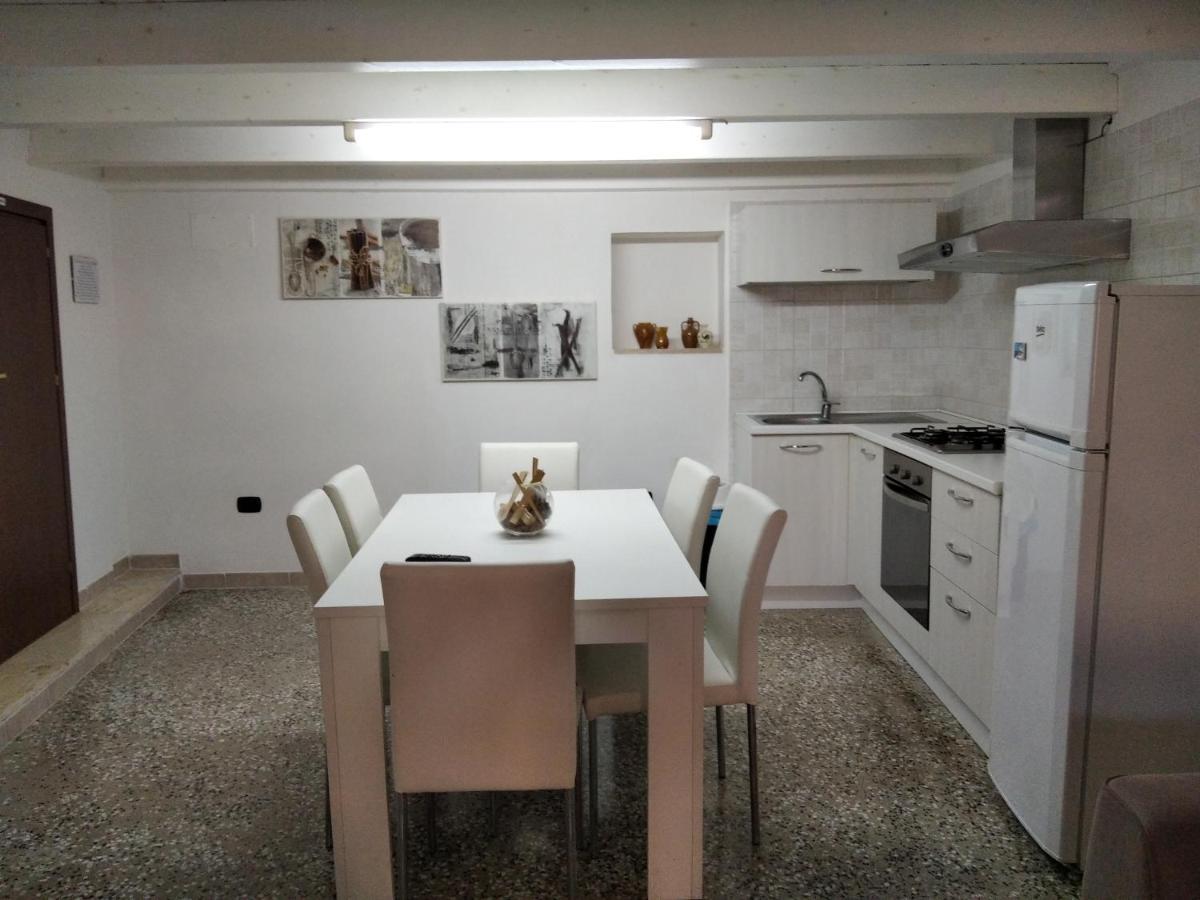 B&B La Lucertola Casa Vacanze カロヴィーニョ エクステリア 写真